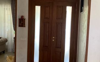 Spre vanzare vila cu 3 etaje si Demisol. - Colentina - Poză 3