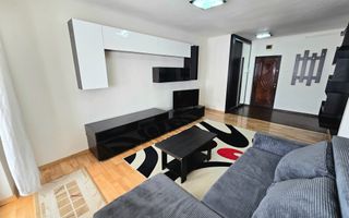 Apartament 2 Camere, Renovat Zona Cetate, Bloc cu Lift - Poză 2