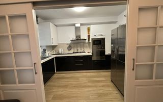 Casa superba , Padurea Dumbrava, Sibiu - Poză 13