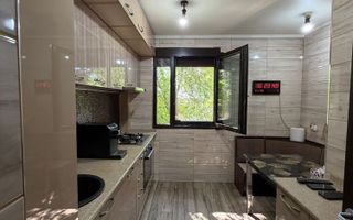 4 camere, 82 mp, parter, parcare, boxă, renovat, metrou la 400 m - Poză 6