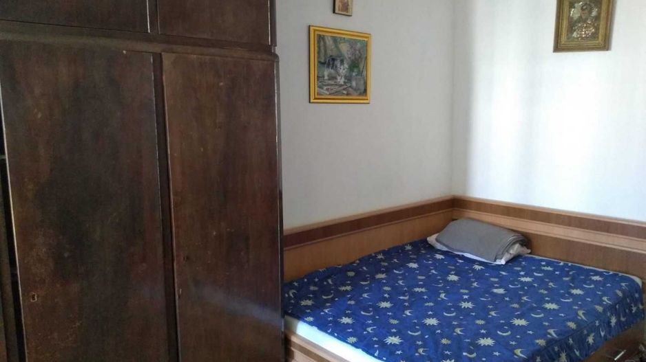 Vand apartament 3 camere central - Poză 4