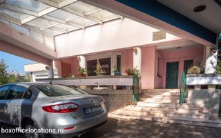 Vilă deschidere  lac Grivița  direct proprietar cu 20 m și 20 strada - Poză 3