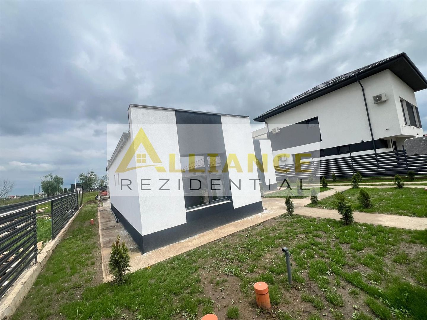 Casa individuala  | 80 mp utili | Teren 375 mp | Incalzire in pardoseala - Poză 2
