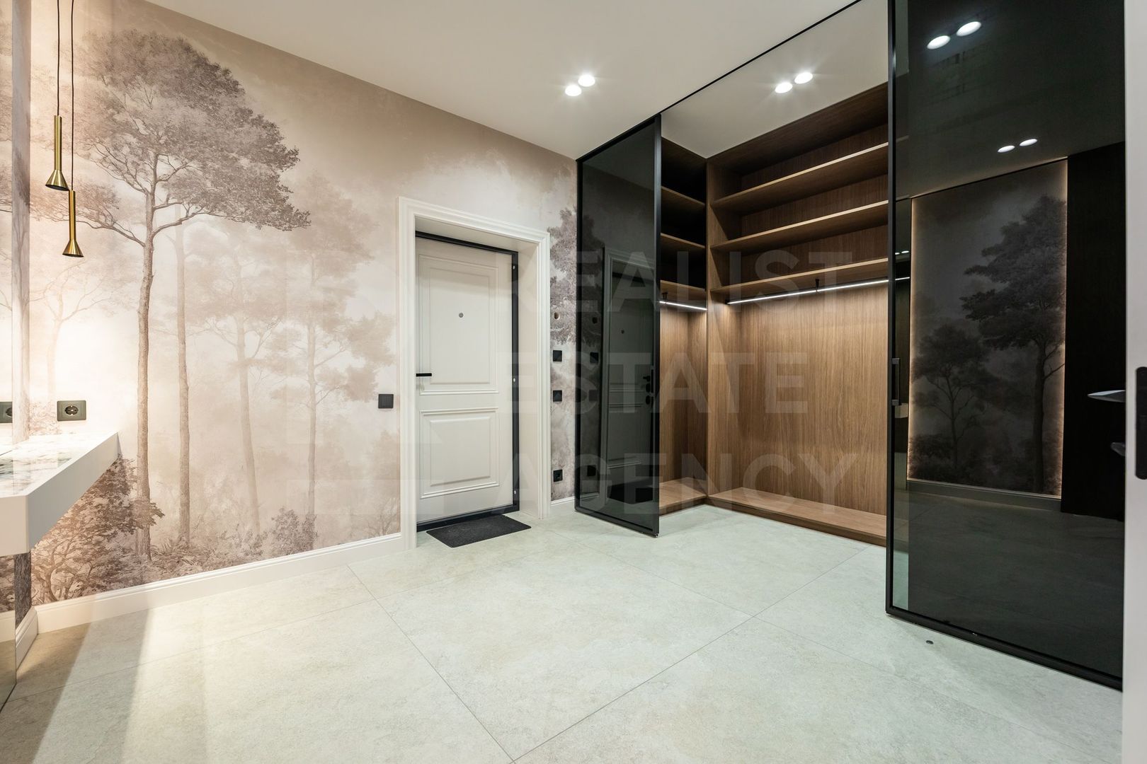 Chirie, apartament, 4 camere, Strada Universității, Centru - Poză 9