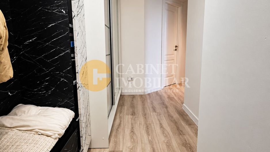 2 camere decomandat - 61mp - mobilat&utilat - ETAJ intermediar - zona Visoianu - Poză 3