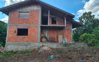 Casă la roșu cu teren 450 mp – Strada Strugurilor, Iași - Poză 10