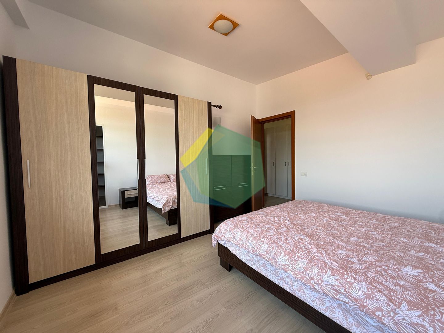 Apartament central Otopeni | 3 camere | Et inalt - Poză 8