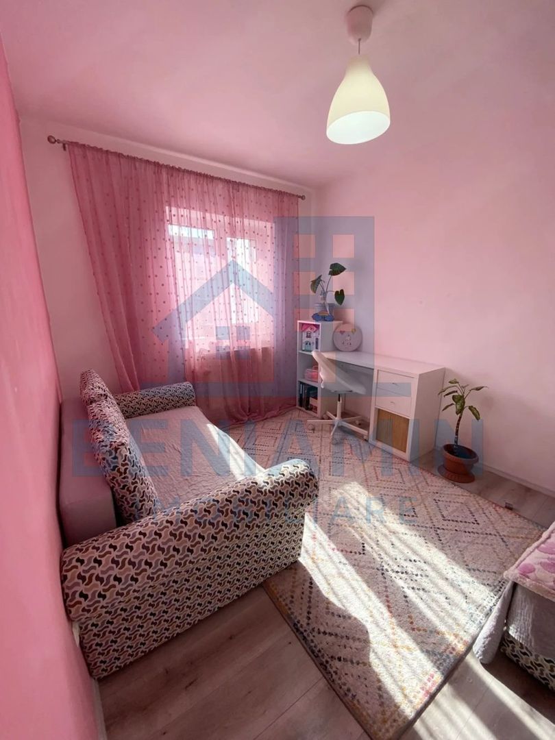 Apartament 3 camere Decomandate-Florilor-Etaj 3-Suprafata 74mp-Liber - Poză 6