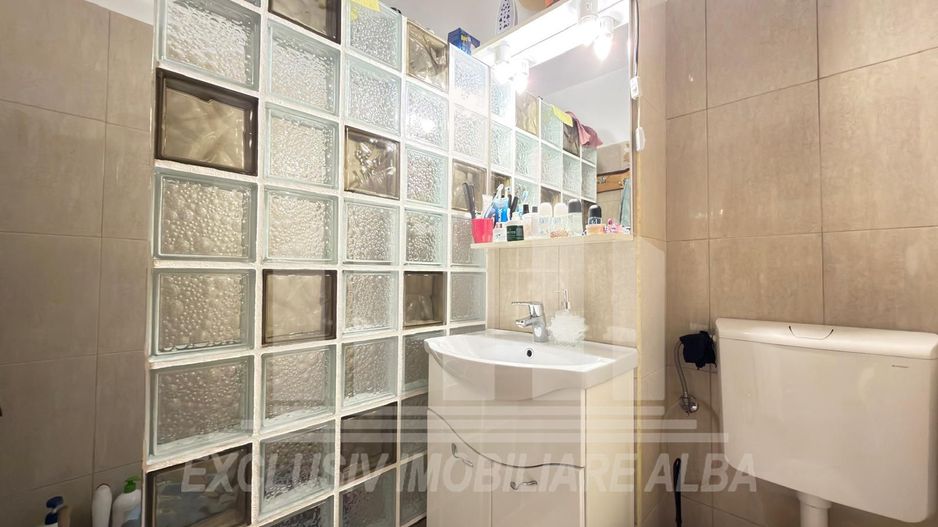 Garsoniera de vanzare | 30 mp | Mobilata si utilata | Centru - Poză 3