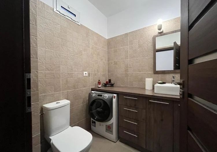 AP. 3 CAMERE 1 MAI, LOC PARCARE, BLOC NOU, CENTRALA, METROU 10 MINUTE - Poză 8