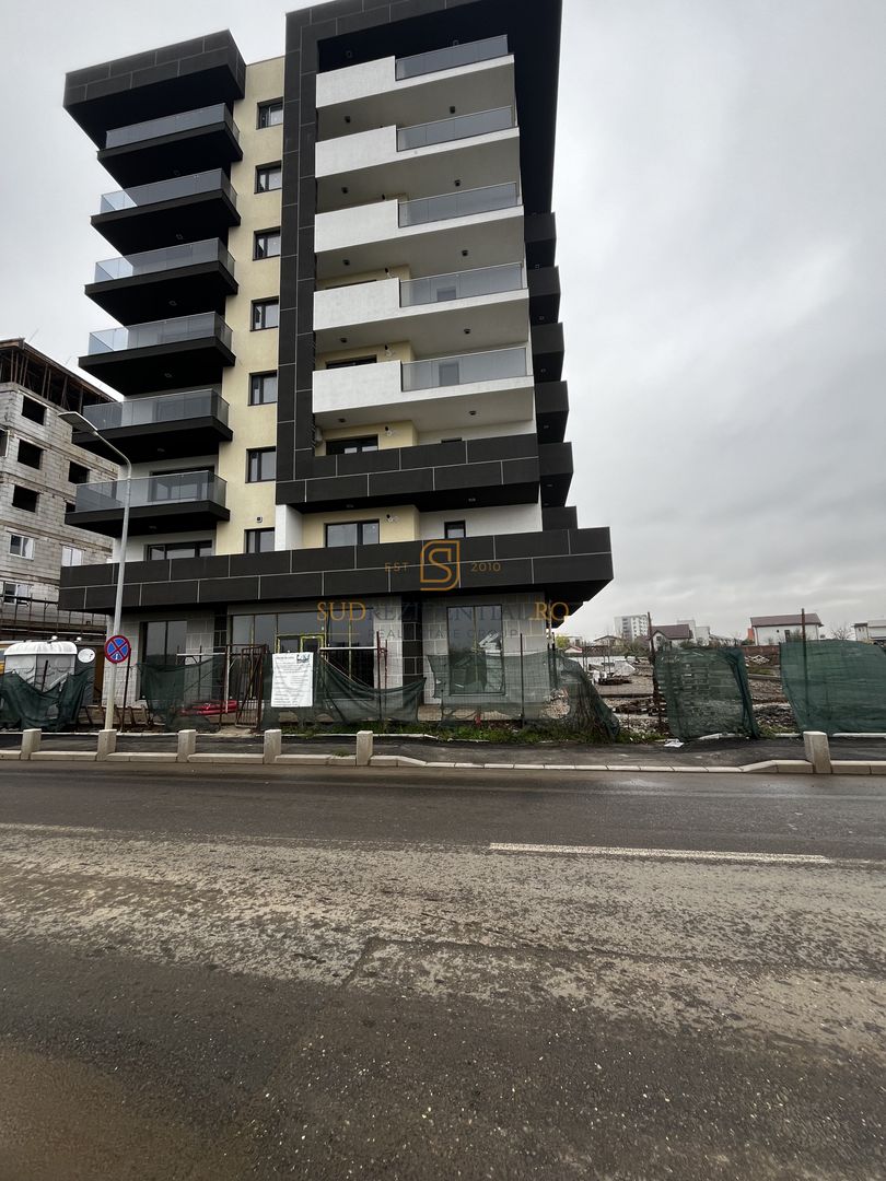 Spatiu Comercial, Sector 4, Bucuresti, Grand Arena, vitrina generoasa - Poză 3