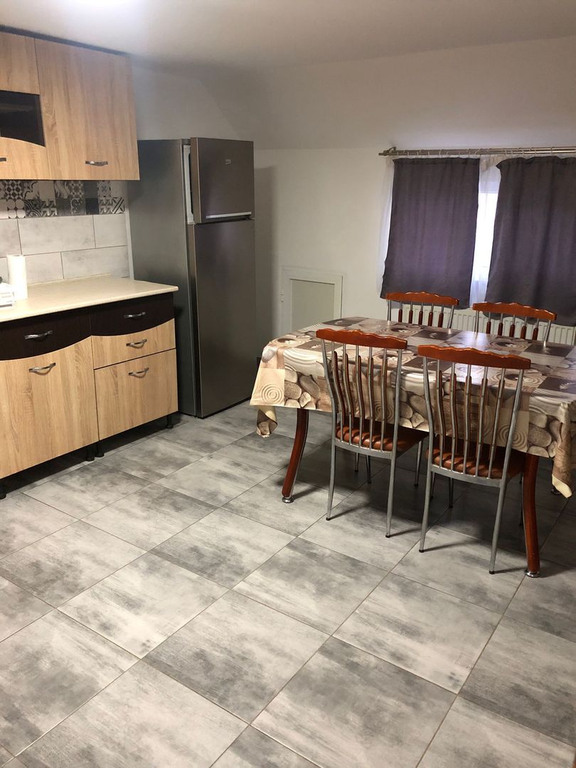 Inchiriere apartament in vila, Gavana 3 - Poză 10