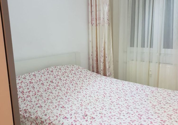 Vand apartament 4 camere - Poză 8