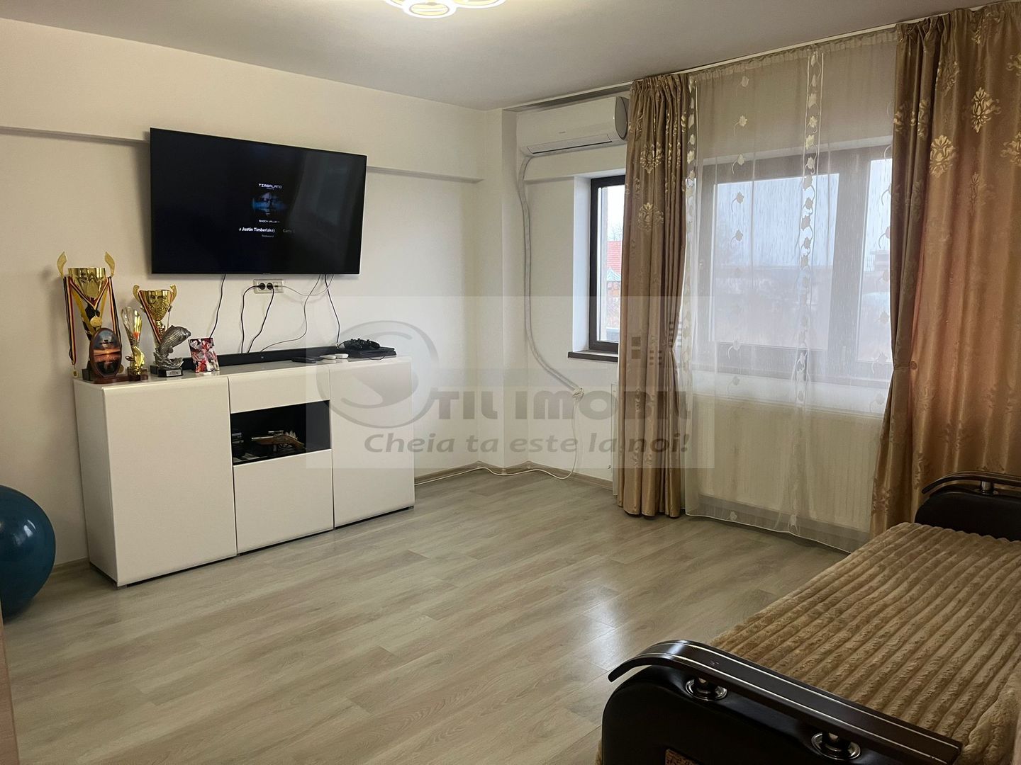 Apartament 2 camere Platou Galata - 399 EURO - Poză 8