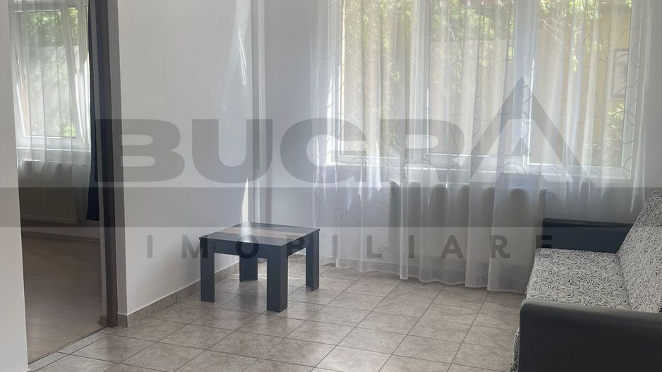 Apartament de 3 camere, 70mp, parcare, zona Negoiu - Poză 1