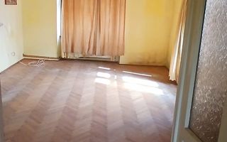 Casa ultracentral - Poză 1