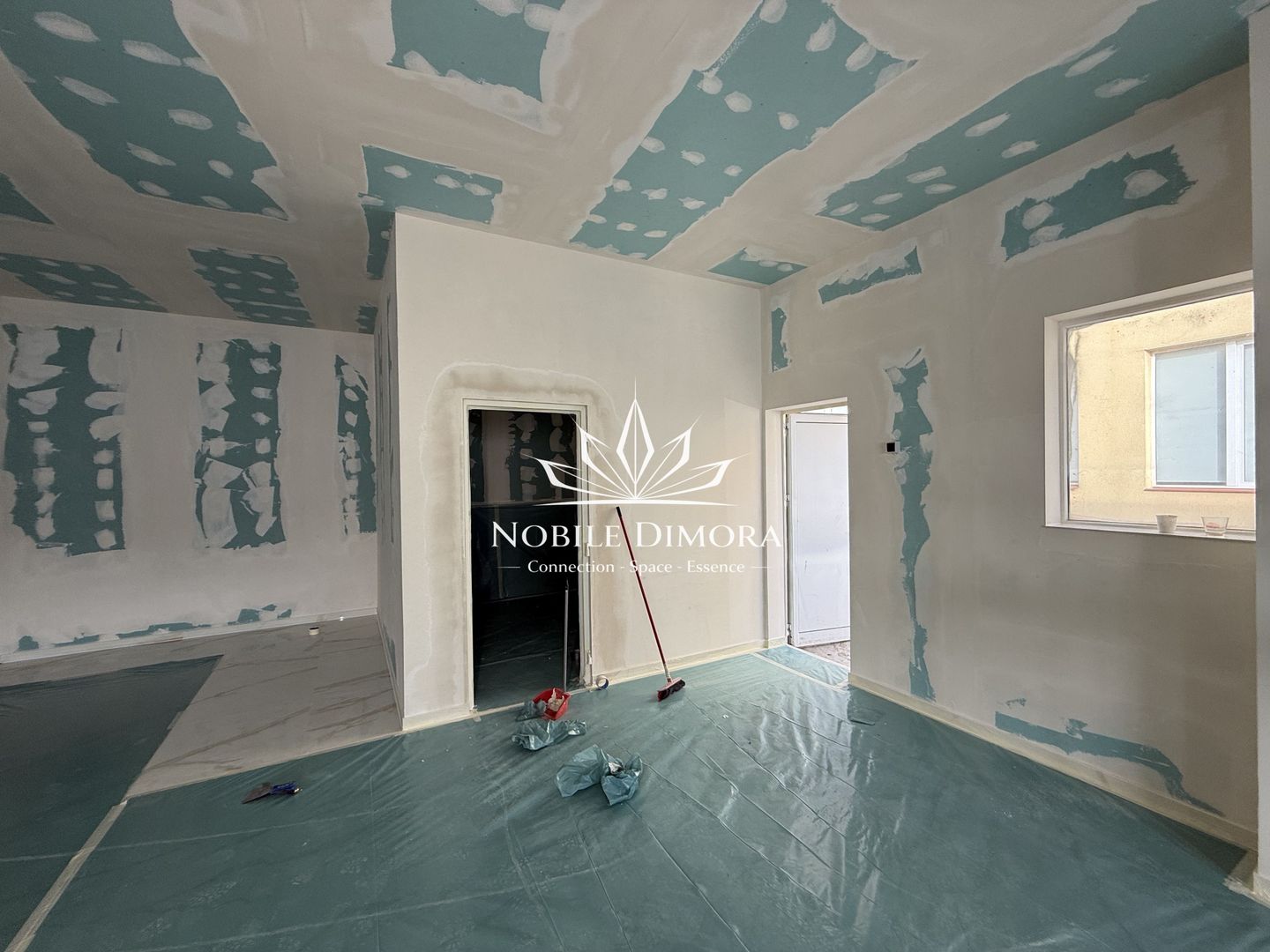 SAD - Spatiu comercial Central de 160 mp langa Piata 700 - Poză 3