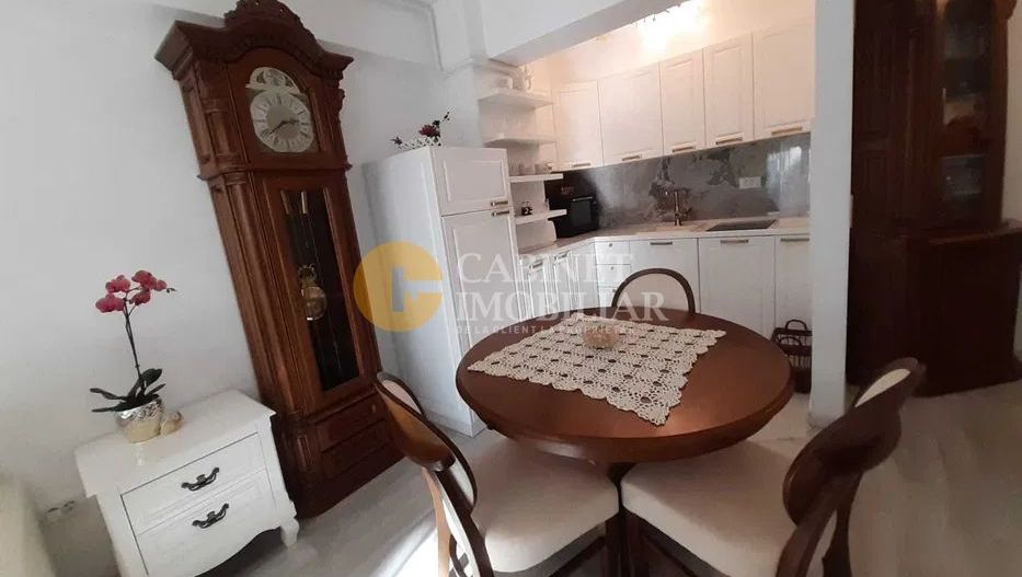 Vanzare - 2 camere - DECOMANDAT - Copou - Poză 4