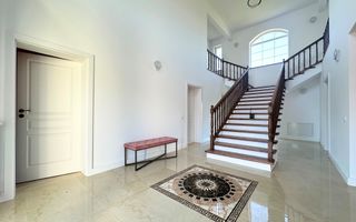 Vânzare casă 5 camere nouă elegantă și spațioasă în Hărman - Poză 16