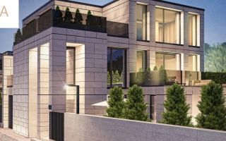 Vilă Spațioasă cu grădină privată în Nordul Capitalei. - Poză 1