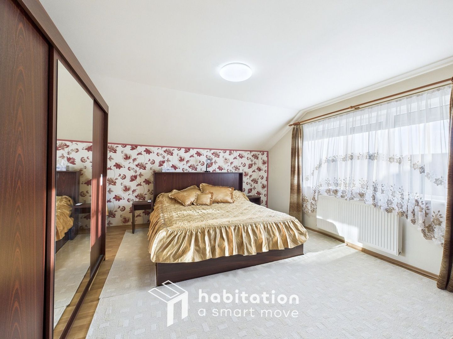 Descoperă turul virtual – Casă individuală spațioasă,  zona Bucovina - Poză 14