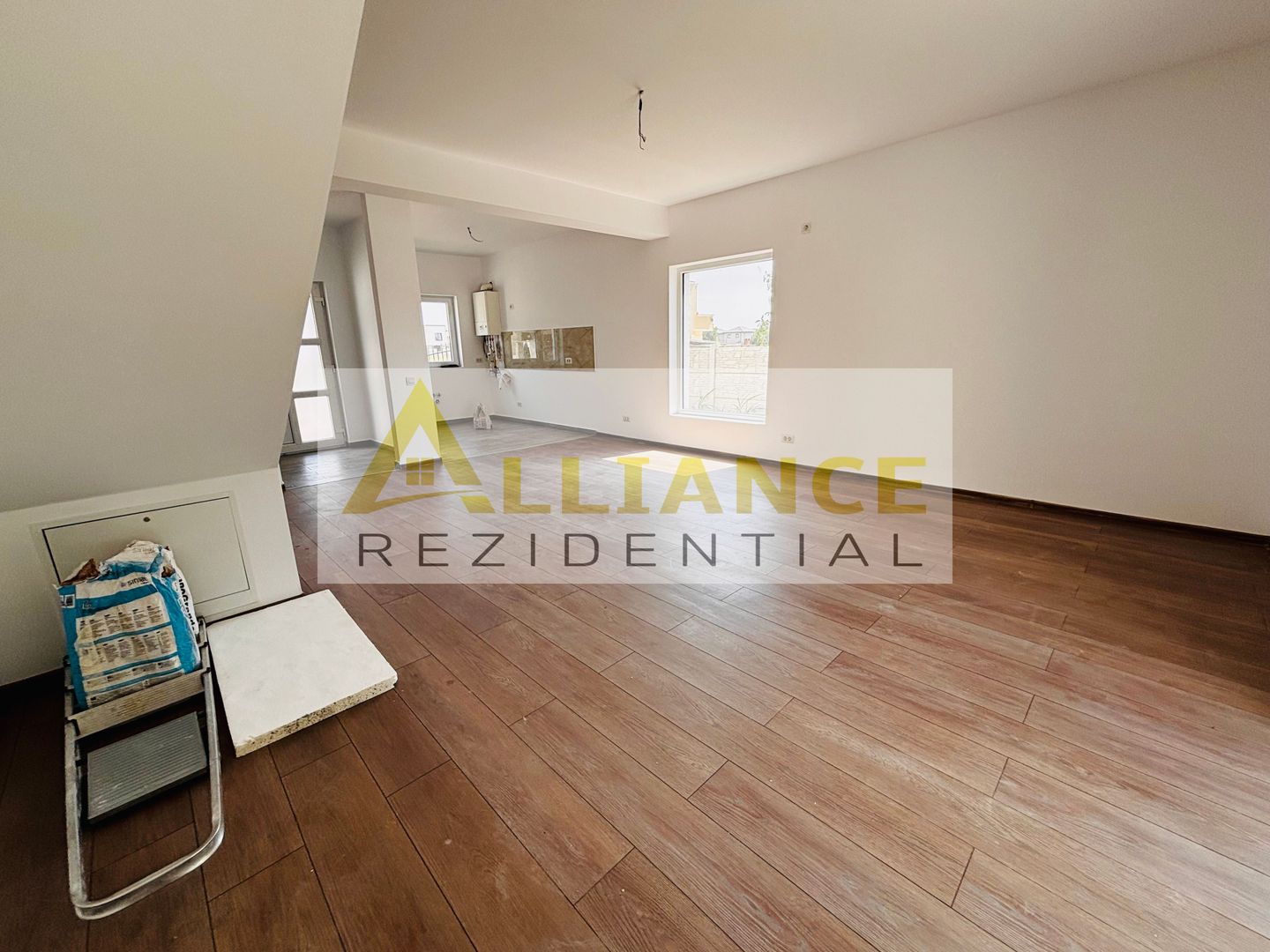Duplex de vânzare în comuna Berceni, amplasat într-o zonă liniștită, i - Poză 7