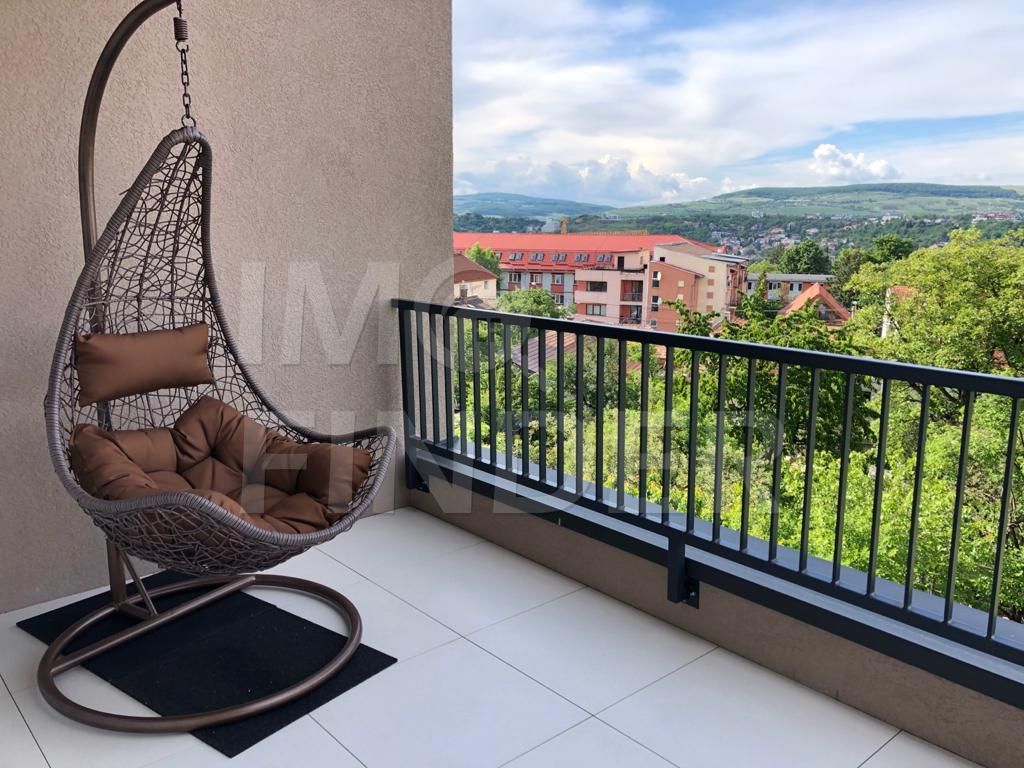 Inchiriere apartament 3 camere situat in vila privata, zona UMF - Poză 14