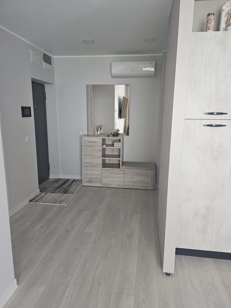 Mută-te imediat! 2 camere, vedere superbă la lac, bloc nou 2022 - Poză 3