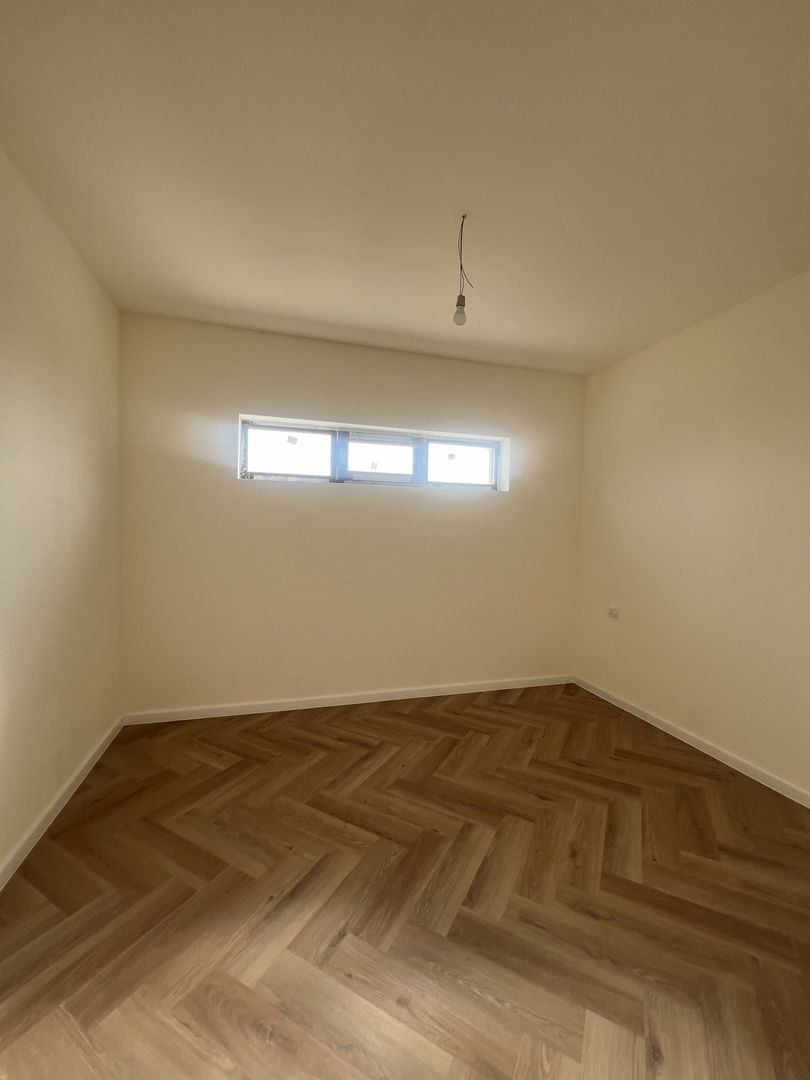 Casa pe parter 3 camere - Poză 6