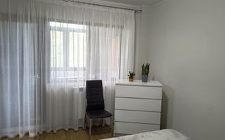 Apartament 3 camere, zona Cantemir-Podu Ros, Iasi – renovat complet, mobilat si utilat - Poză 5