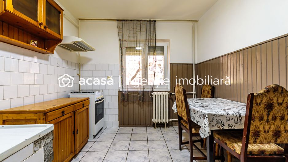 VÂNDUT! Ap la parter, 2 camere, decomandat Zona 300, Micalaca - Poză 4