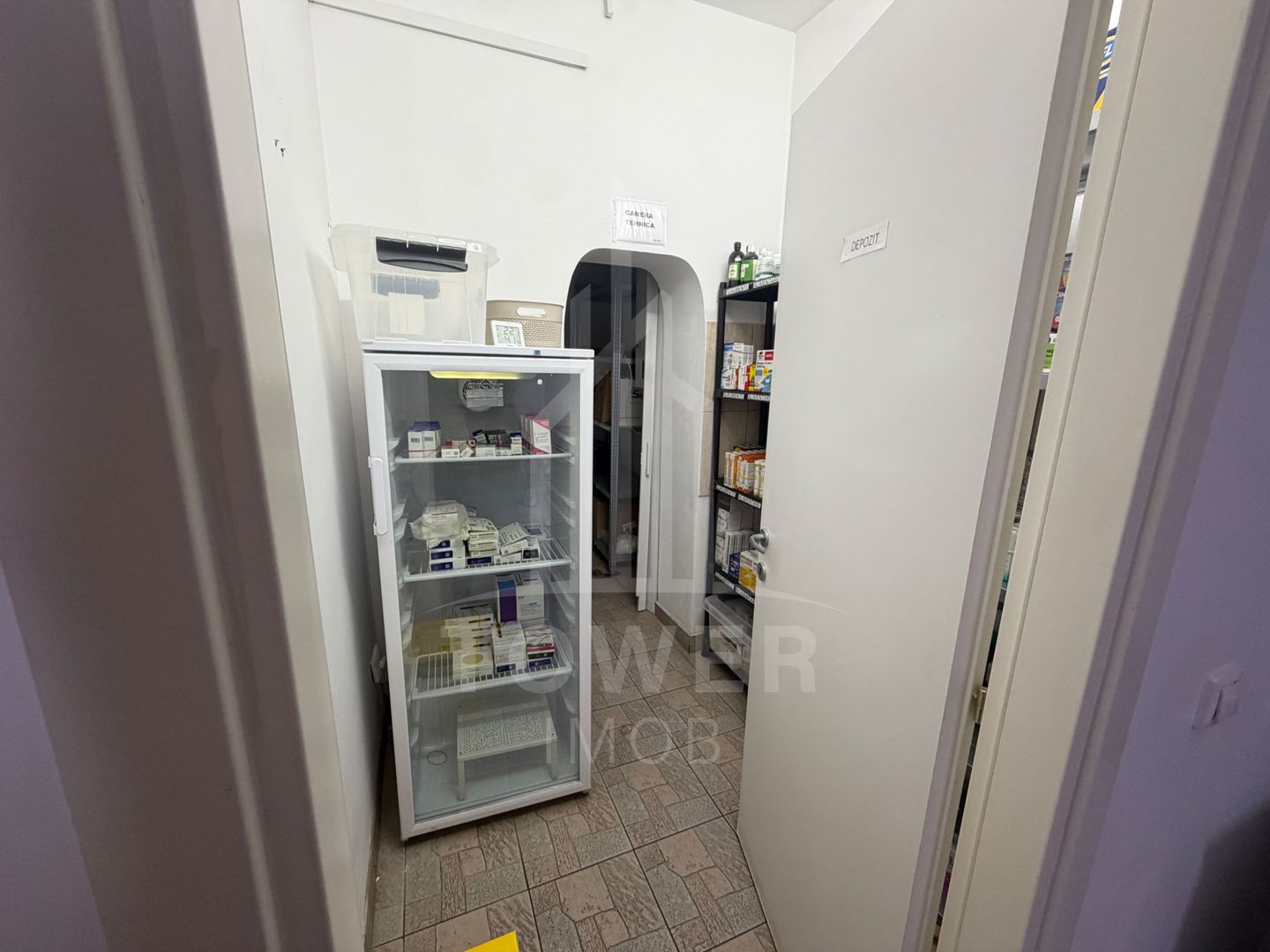 Spațiu Comercial de Închiriat | Ideal pentru Farmacie - Poză 8