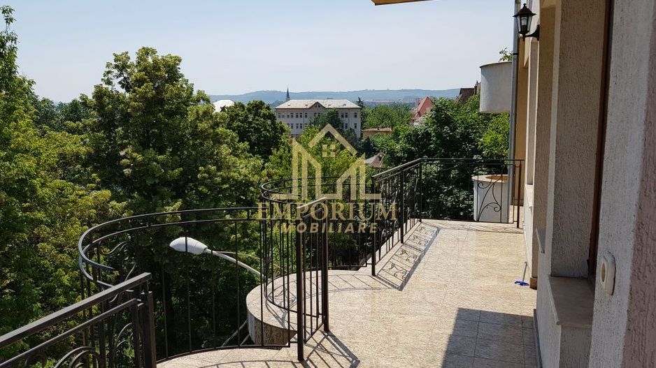 Penthouse, 3 camere semidecomandate, Semicentral, zona Horea - Poză 7
