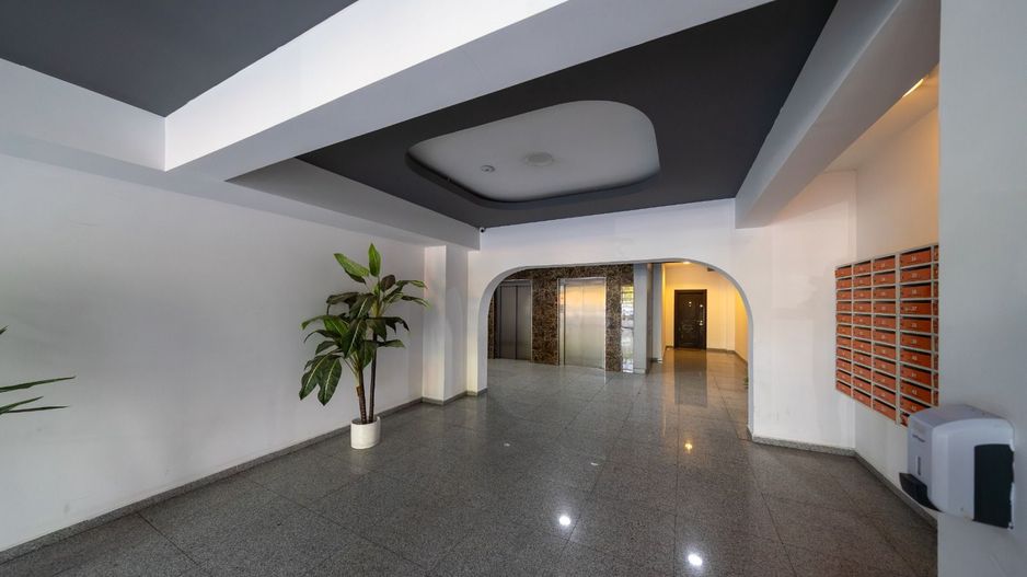 Isaran Coresi-Apartament 3 camere 82 mp loc de parcare si boxa - Poză 26