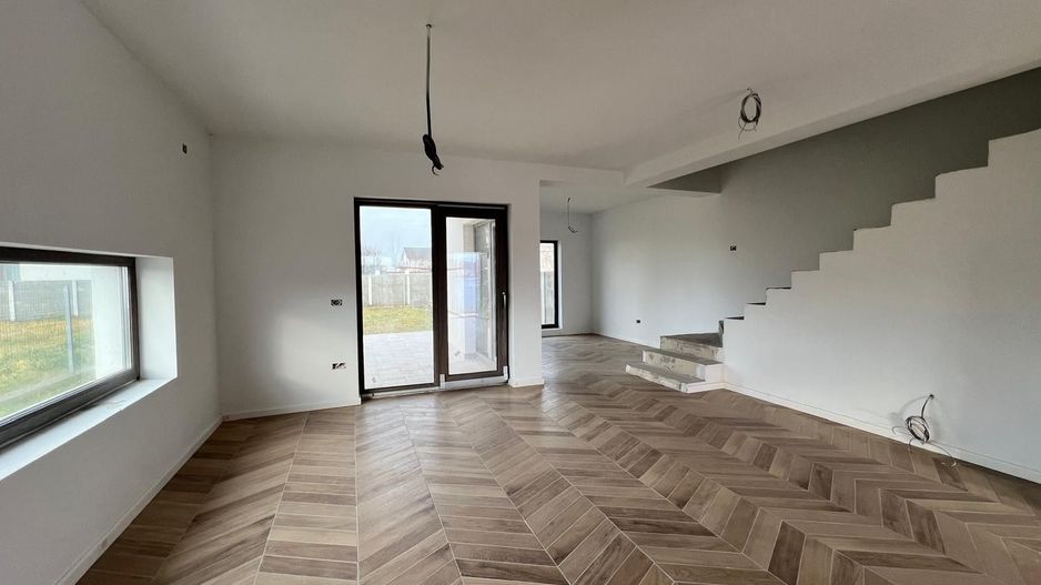 Duplex Dumbravita in curs de finalizare - Poză 1