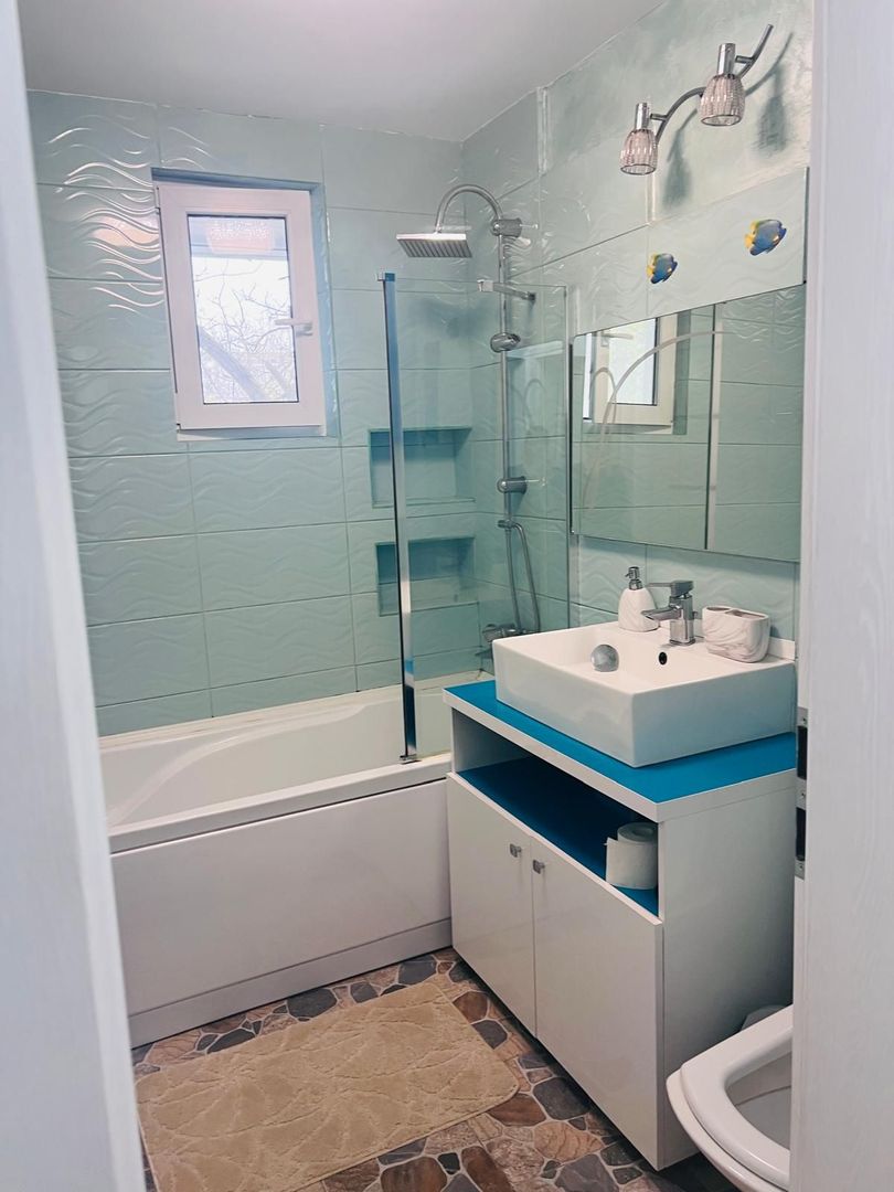 Apartament cu 3 camere, mobilat si utilat, etaj 1 -zona Tiglina 3 - Poză 8