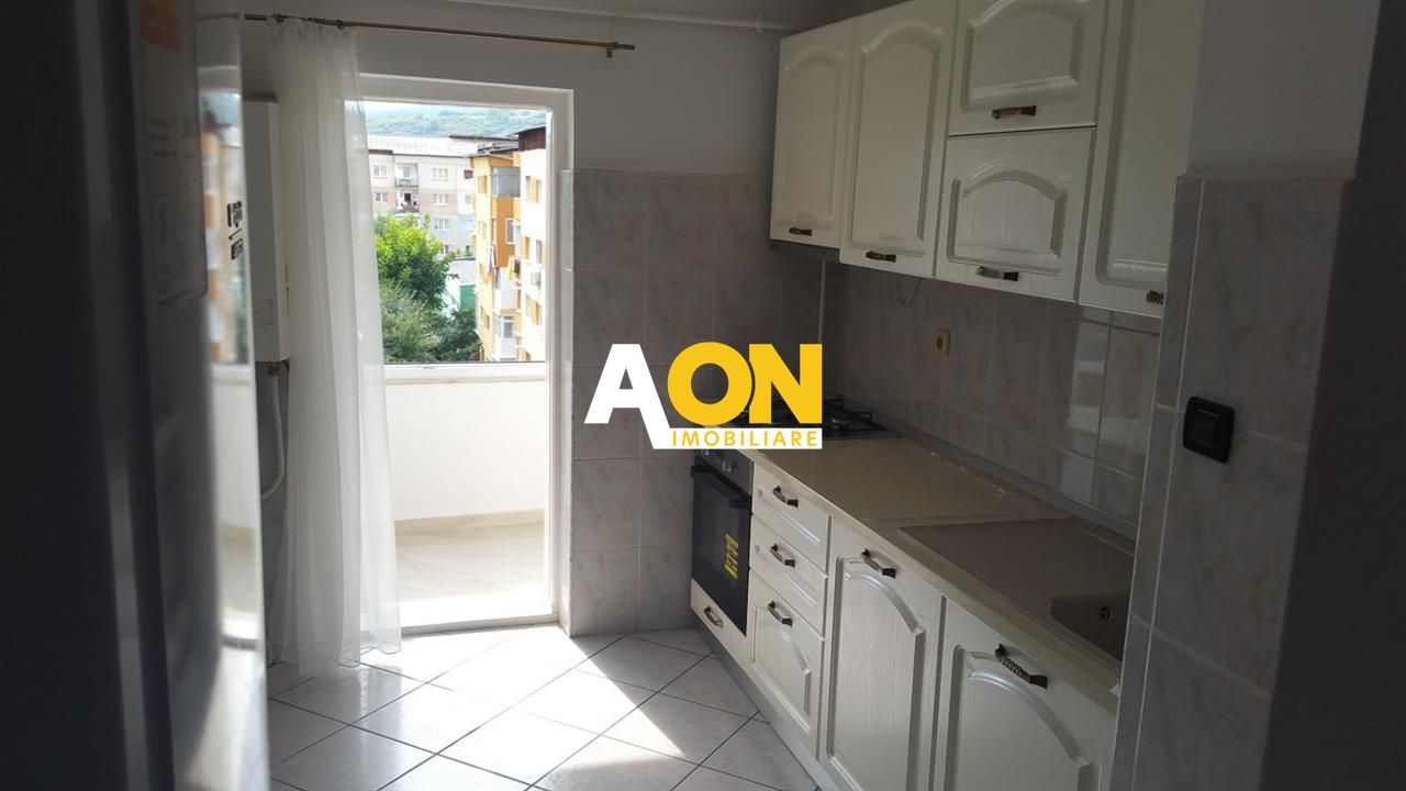 Apartament 2 camere decomandat - Poză 2