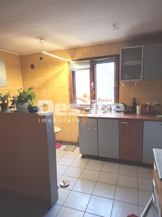Casa Poiana Campina 6 camere, 228 mp. S.C. . 1521 mp teren.! - Poză 18