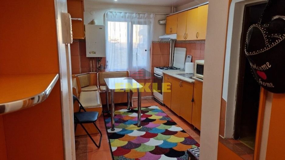 De vânzare apartament cu 2 camere semidecomandat, zona Carrefour - Poză 3