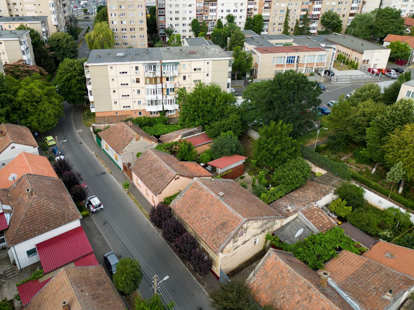 Casă în zona Vlaicu - Poză 12