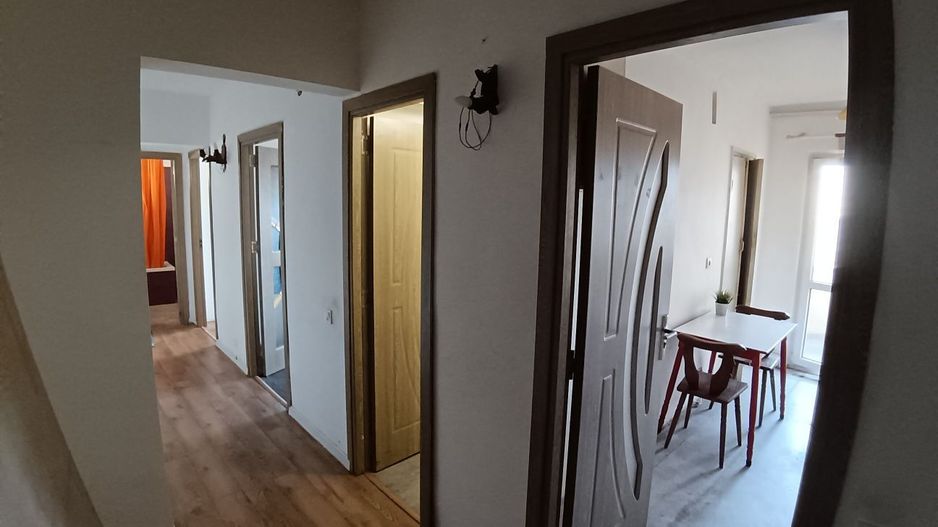 Apartment 3 camere Racadau - Poză 2