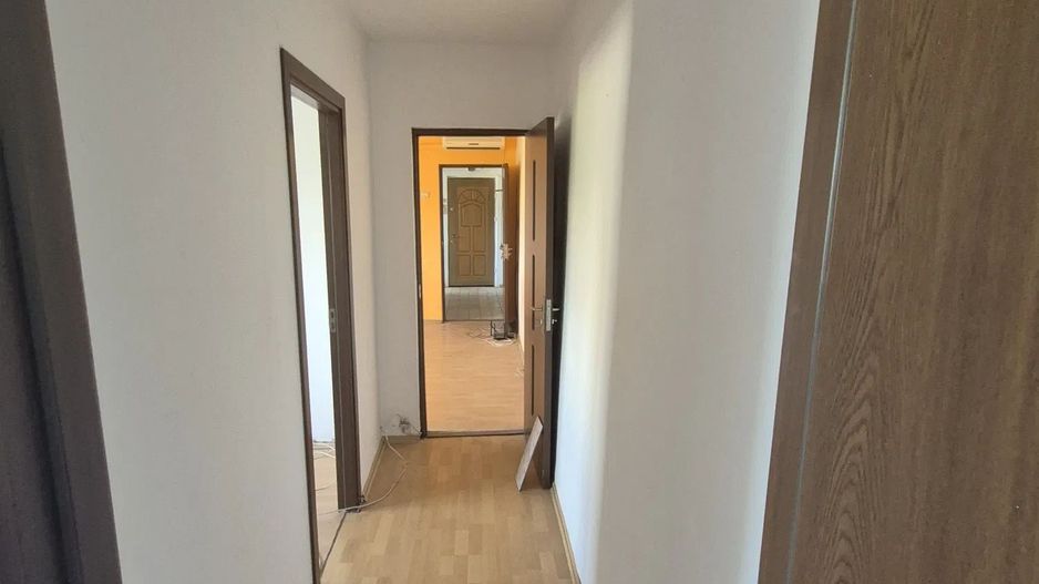 Apartament 3 camere | 55 mp | Centrală proprie | Piața Doina | - Poză 9
