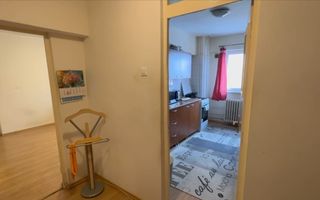 Apartament cu 2 camere in zona Panduri - Poză 1