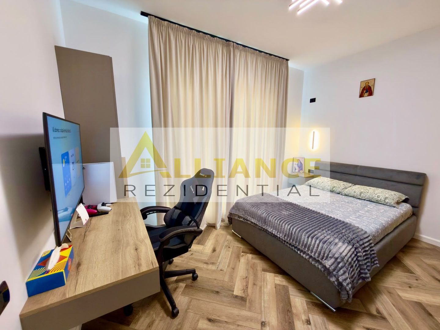CASA PARTER-4 CAMERE- TEREN 444 MP-STR.MIORITA - Poză 15