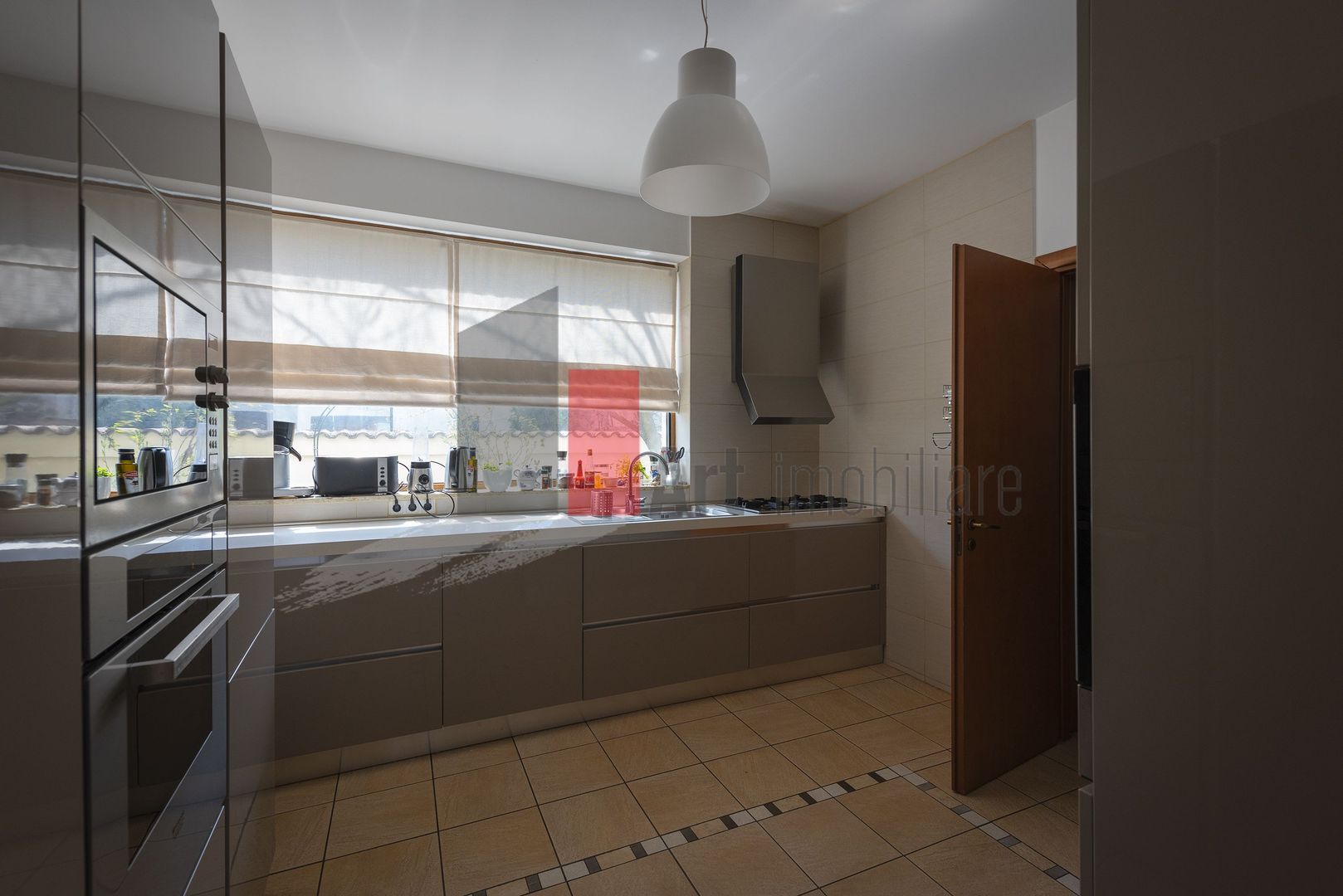 7 cam. | 5 bai | 420 mp | 690 000  euro | zona Mark Twain - Poză 6