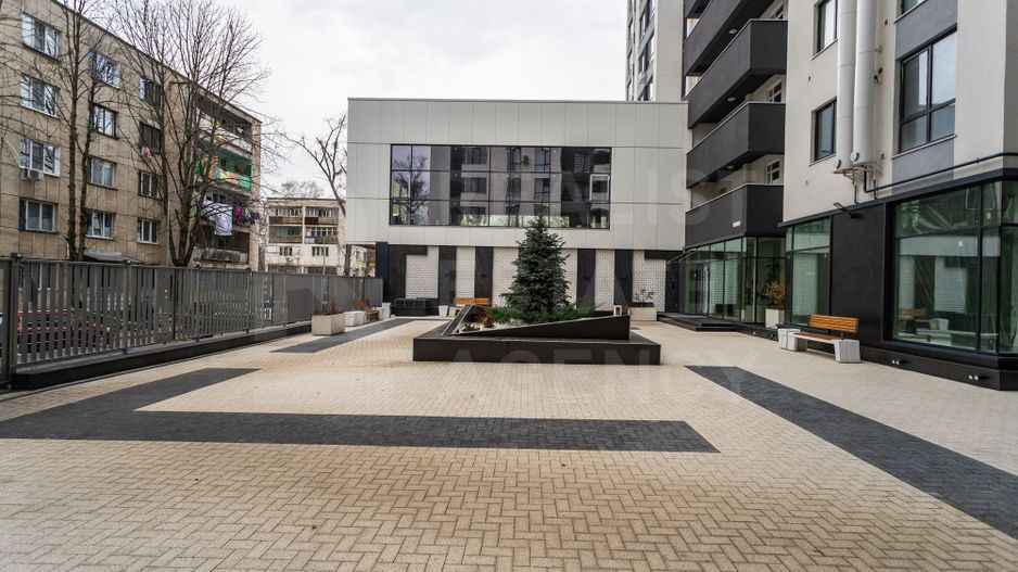 Vânzare, apartament, 2 camerem str. Alecu Russo, Rîșcani - Poză 32