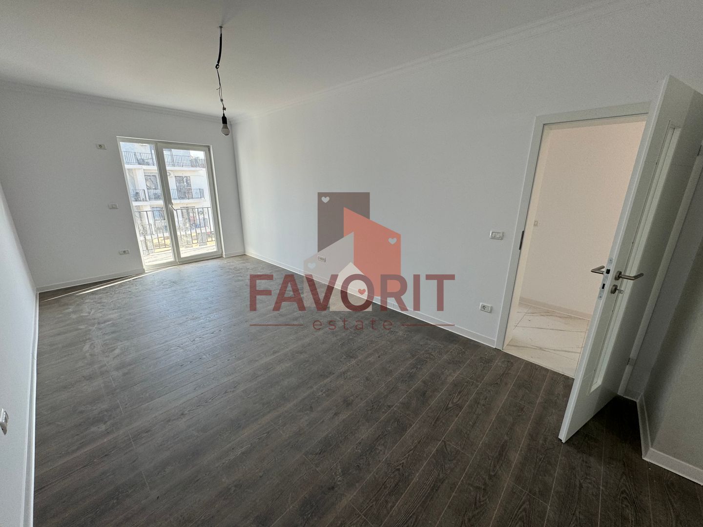 Decomandat. Terasa generoasa. Spatiu de depozitare in Pod. - Poză 10