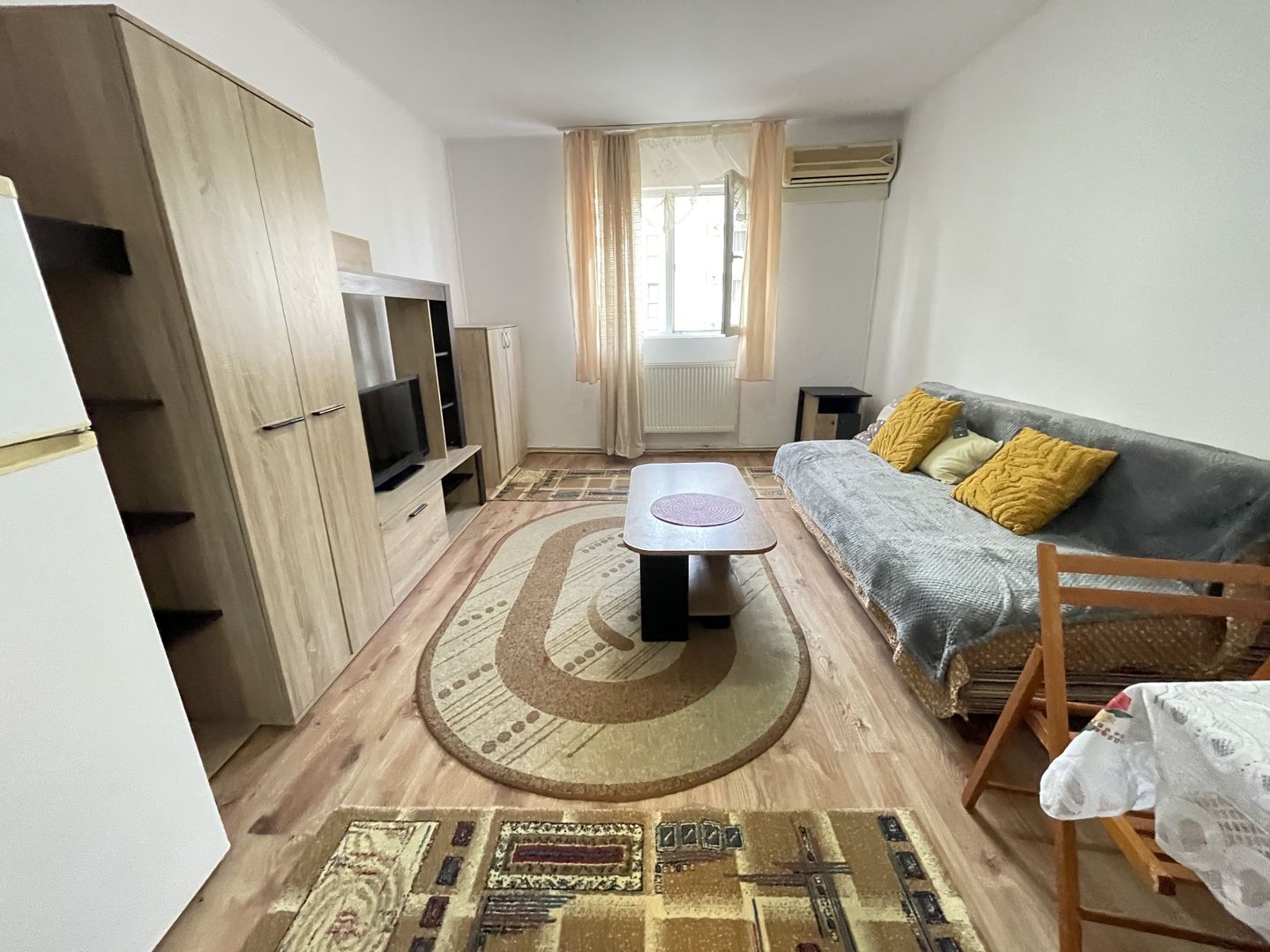 Garsonieră de vânzare în zona Aradului - Poză 8