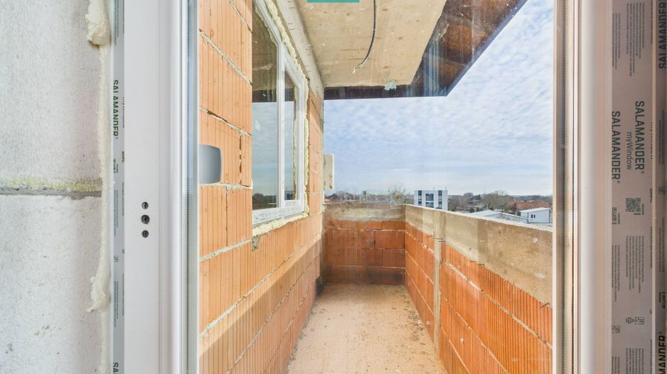 Penthouse cu terasă generoasă, în centrul Chișodei - Poză 5