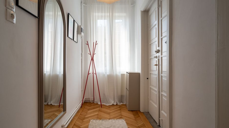 Apartament Spațios de 120 mp în Cartierul Evreiesc – Ultracentral - Poză 5